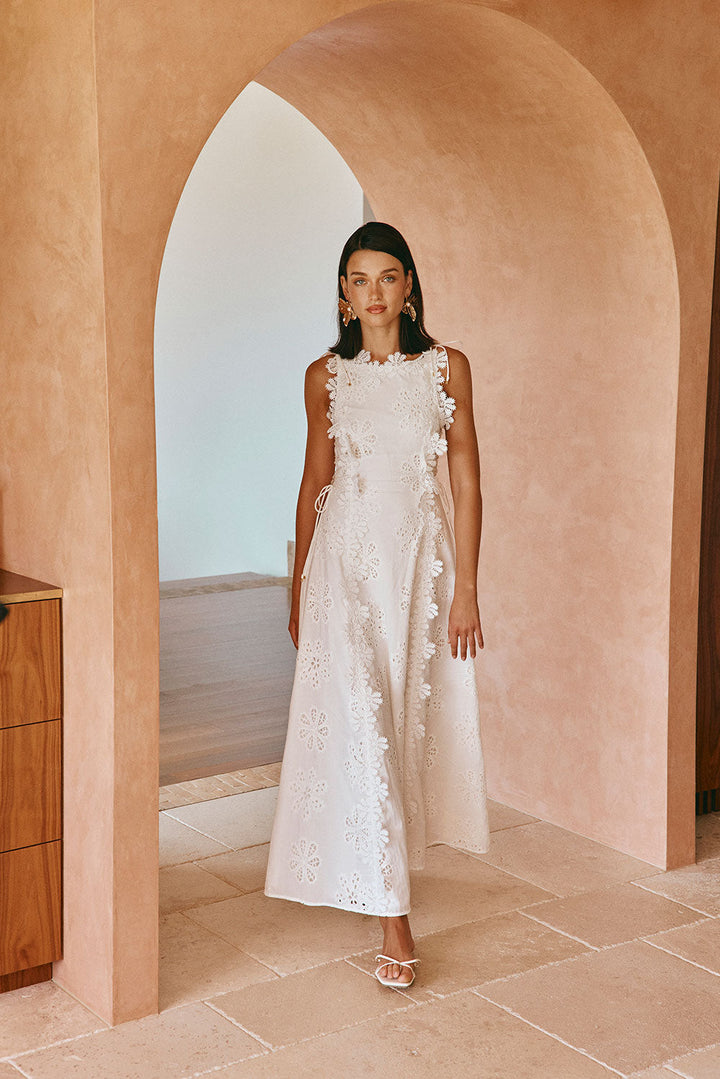 Marina Broderie Maxi